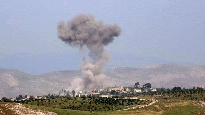 Vazdušni napadi na posljednju enklavu pobunjenika Vazdušni napadi na posljednju enklavu pobunjenika