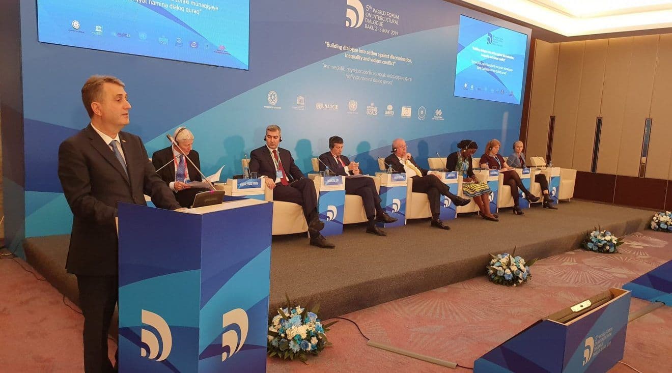 Crna Gora i Azerbejdžan potpisali Sporazum o saradnji u oblasti vanrednih situacija Crna Gora i Azerbejdžan potpisali Sporazum o saradnji u oblasti vanrednih situacija