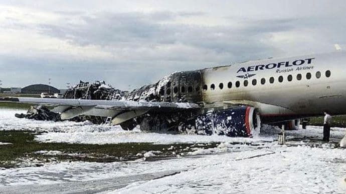 U nesreći na moskovskom aerodromu poginula 41 osoba U nesreći na moskovskom aerodromu poginula 41 osoba
