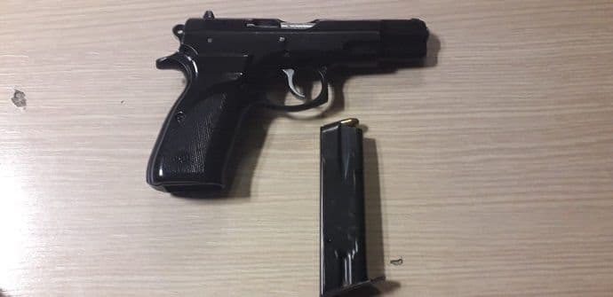 Podgorica: Oduzeti pištolj i municija Podgorica: Oduzeti pištolj i municija