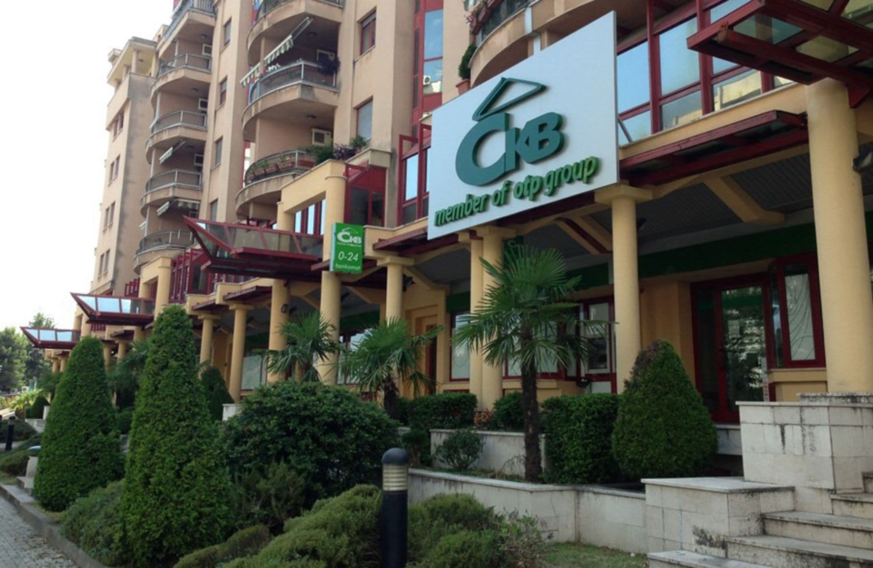 CKB kupila akcije Societe Generale Montenegro banke za 35,6 miliona eura Ilustracija