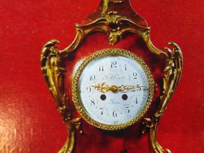 Kome Njegošev sat pokazuje vrijeme Kome Njegošev sat pokazuje vrijeme