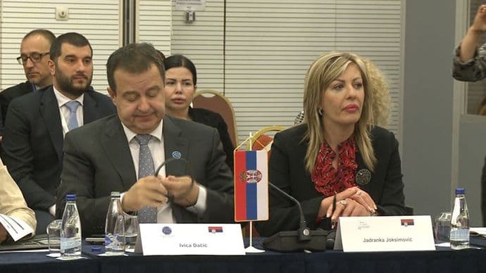 Dačić: Nema povezivanja dok su putevi kao reli Pariz- Dakar Foto: Tanjug