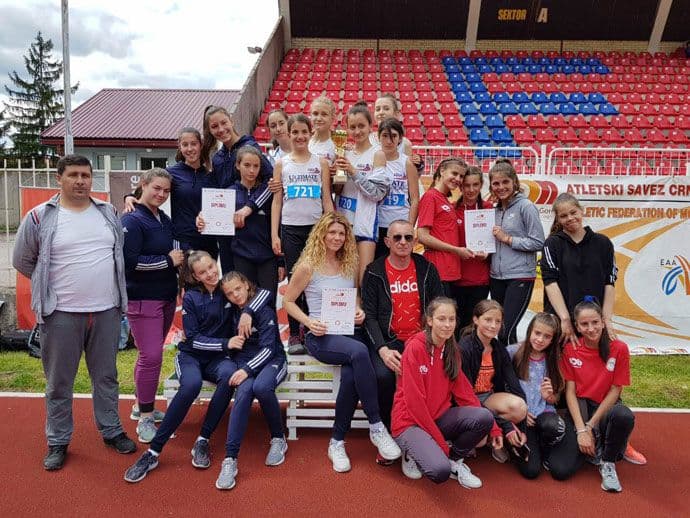 Trijumfovali atletičari AK “Mornar” i atletičarke AK “Sanja” iz Bara Trijumfovali atletičari AK “Mornar” i atletičarke AK “Sanja” iz Bara