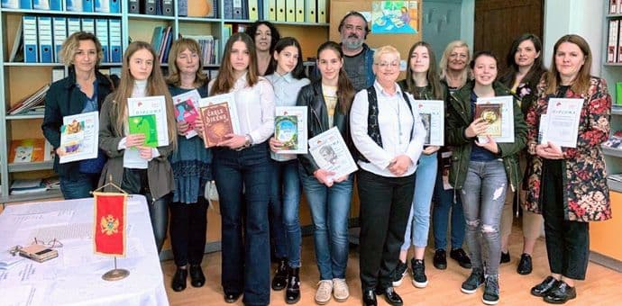 ZZZCG nagradio osnovce za najbolje likovne i literalne radove ZZZCG nagradio osnovce za najbolje likovne i literalne radove