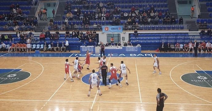 Lovćen bez šansi u Baru, Mornar trojkama do drugog mjesta Lovćen bez šansi u Baru, Mornar trojkama do drugog mjesta