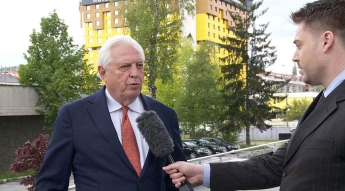 Novinar BBC-a: Plašio sam se Mladića, Karadžić je ludi vizionar Novinar BBC-a: Plašio sam se Mladića, Karadžić je ludi vizionar