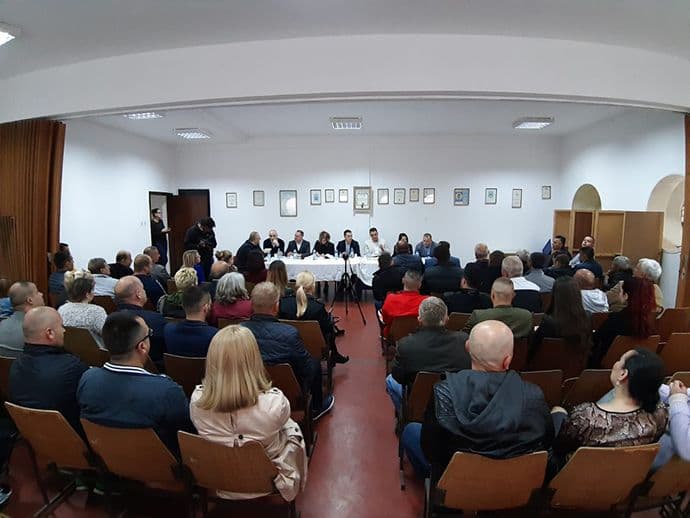 Gradonačelnik Vuković posjetio mjesne zajednice Konik i Stari aerodrom Gradonačelnik Vuković posjetio mjesne zajednice Konik i Stari aerodrom