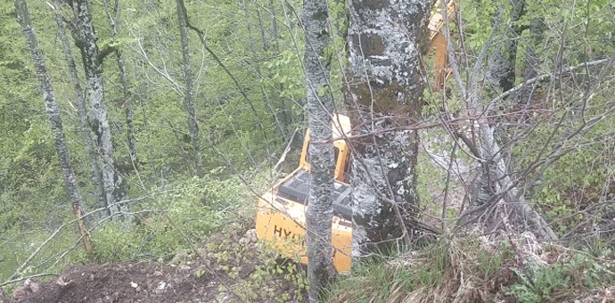 Poništite koncesije za male hidroeelektane u čast ekološke Crne Gore Probijanje pristupnog puta za izgradnju MHE na rijeci Bukovici