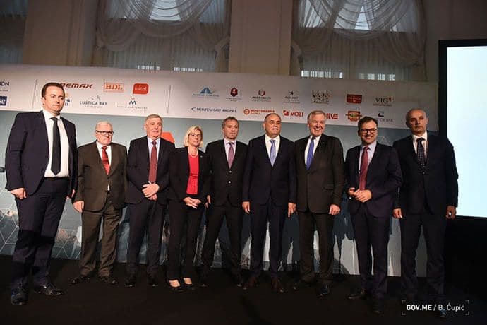 Simović u Beču: Austrijske kompanije da posjete Crnu Goru Simović u Beču: Austrijske kompanije da posjete Crnu Goru