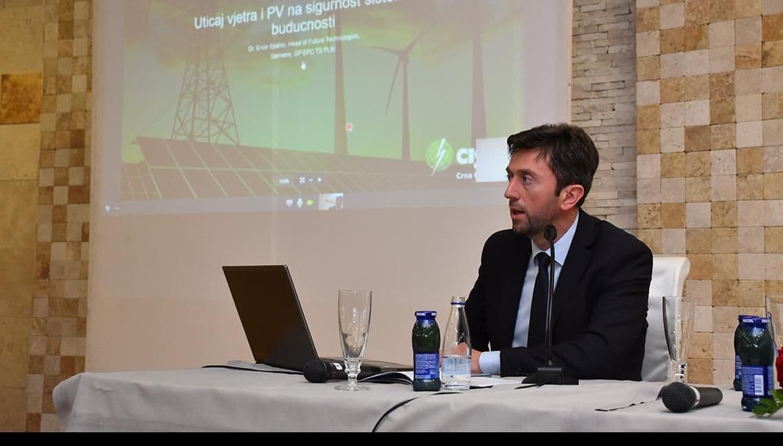 CG budući centar sa novim tehnologijama u oblastima vjetroelektrana i solarnih elektrana PR CENTAR