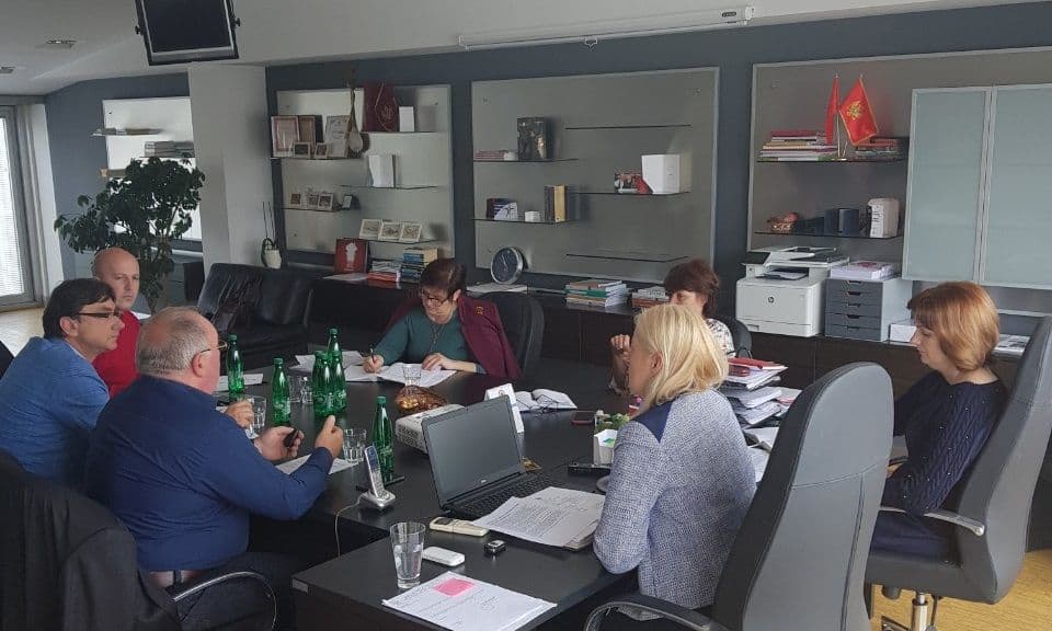 U junu čipovanje pasa U junu čipovanje pasa