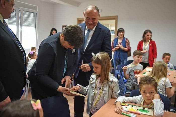 Zaštita pčela – zajednički zadatak i odgovornost Zaštita pčela – zajednički zadatak i odgovornost