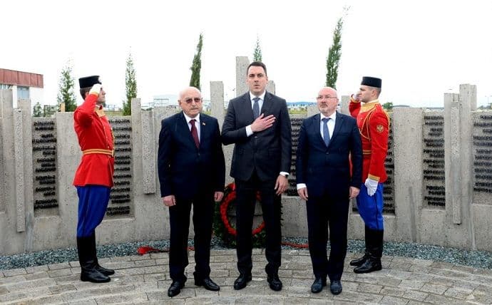 Vuković: Spomenik narodne revolucije je neraskidiva veza sa idealima državnog i ljudskog dostojanstva Vuković: Spomenik narodne revolucije je neraskidiva veza sa idealima državnog i ljudskog dostojanstva