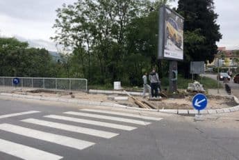 Zabranjen saobraćaj u Ulici Balšića i pješačenje na Mostu žrtava 5. maja