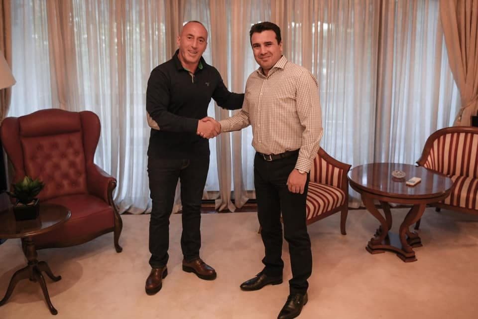 Bračni par Haradinaj u privatnoj posjeti kod Zaevih Bračni par Haradinaj u privatnoj posjeti kod Zaevih