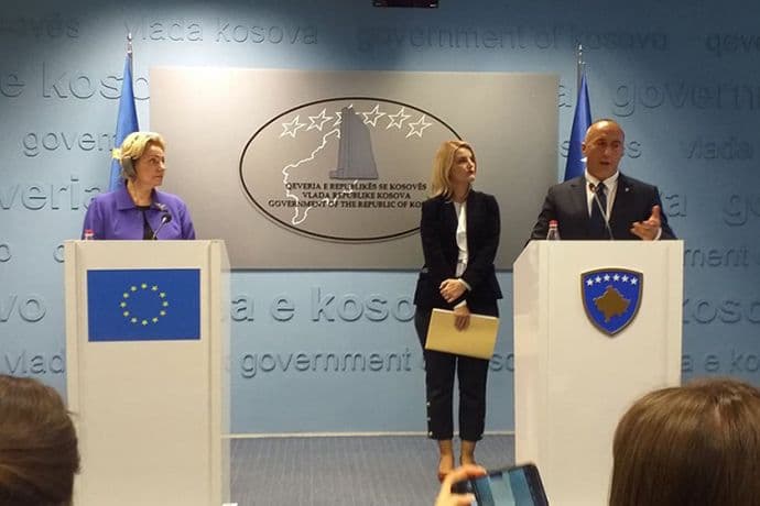 Haradinaj: Takse ostaju do recipročnog priznanja Kosova i Srbije Foto: Tanjug/AP