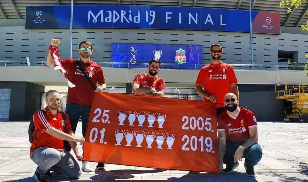 Crnogorska ekspedicija Redsa bodri svoju svetinju u Madridu (FOTO) Foto: Jovan Milojević