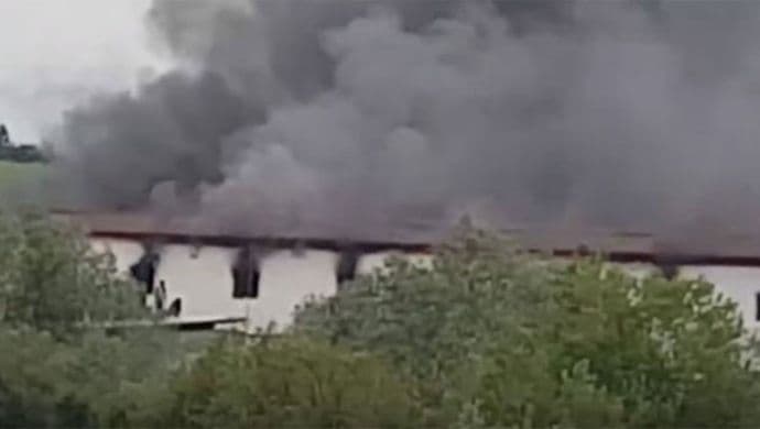 Požar u centru za migrante, povrijeđeno 29 osoba Požar u centru za migrante, povrijeđeno 29 osoba