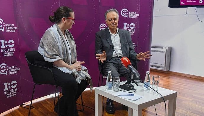 Lukovac: CG da nastavi da bude pozitivan činilac rješavanja otvorenih problema u regionu Lukovac: CG da nastavi da bude pozitivan činilac rješavanja otvorenih problema u regionu