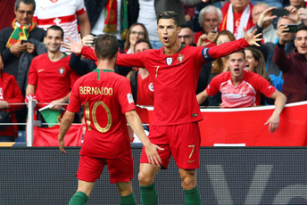 Ronaldo nije imao novca ni za hamburger Ronaldo nije imao novca ni za hamburger