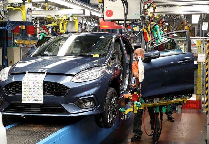 Njemačkoj treba pola miliona migranata godišnje Njemačkoj treba pola miliona migranata godišnje