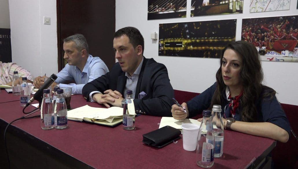 Vuković u Bloku V i VI: Novo igralište za 15 dana, uskoro rekonstrukcija Tološke šume Vuković u Bloku V i VI: Novo igralište za 15 dana, uskoro rekonstrukcija Tološke šume