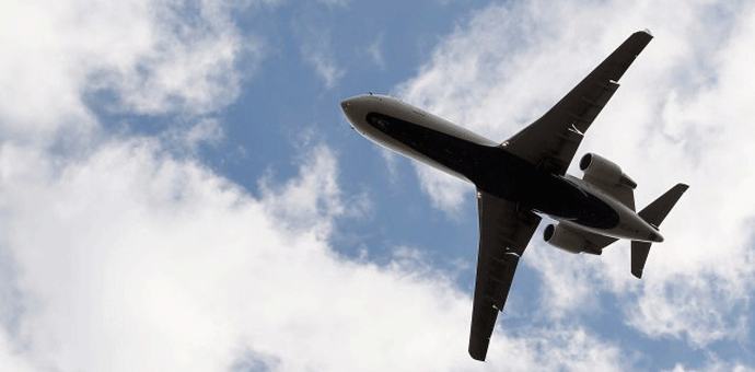 Pilot i kopilot uhapšeni zbog sumnje da su pijani krenuli na let Pilot i kopilot uhapšeni zbog sumnje da su pijani krenuli na let