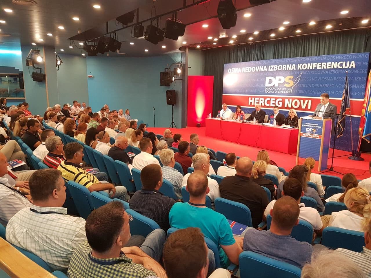 Počela sa radom Osma redovna konferencija OO DPS Herceg Novi Počela sa radom Osma redovna konferencija OO DPS Herceg Novi