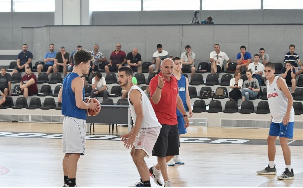 Seminar košarkaških trenera u PG izazvao veliko interesovanje Seminar košarkaških trenera u PG izazvao veliko interesovanje