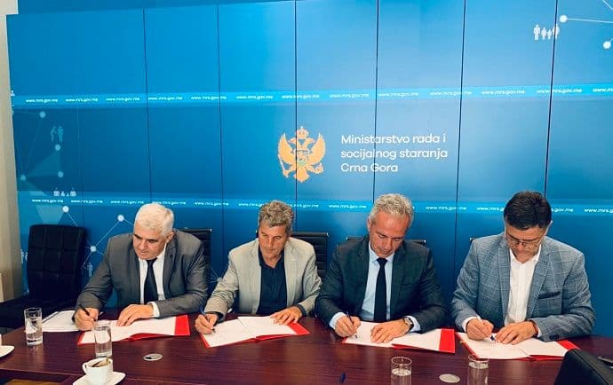 Potpisan Opšti kolektivni ugovor o izmjenama Opšteg kolektivnog ugovora Potpisan Opšti kolektivni ugovor o izmjenama Opšteg kolektivnog ugovora