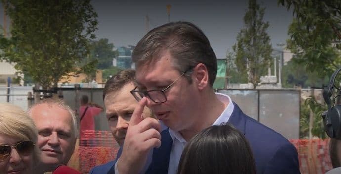 Vučić o porukama iz CG: Ne sjekiram se, svi bi da dižu rejting izjavama protiv mene Vučić o porukama iz CG: Ne sjekiram se, svi bi da dižu rejting izjavama protiv mene
