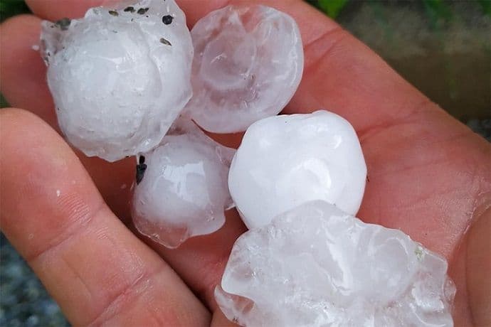 U Sloveniji padao grad veličine teniske loptice Foto: slovenskenovice.si