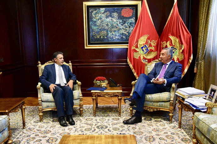 Đukanović sa kosovskim ambasadorom: Podržavam da se obnove razgovori Beograda i Prištine Đukanović sa kosovskim ambasadorom: Podržavam da se obnove razgovori Beograda i Prištine