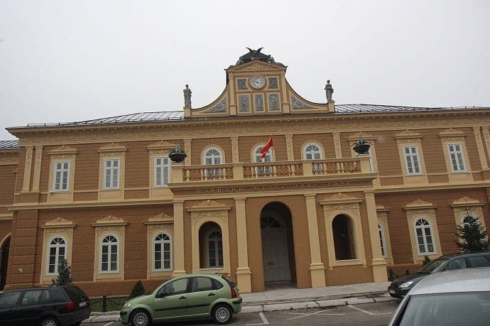Otkriven manjak i velikog broja dokumenata i oružja Otkriven manjak i velikog broja dokumenata i oružja