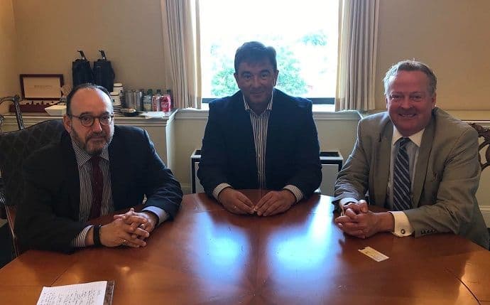 Crnoj Gori neophodan nacionalni konsenzus o hitnim i radikalnim reformama Crnoj Gori neophodan nacionalni konsenzus o hitnim i radikalnim reformama