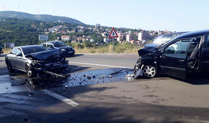 U udesu povrijeđena žena U udesu povrijeđena žena