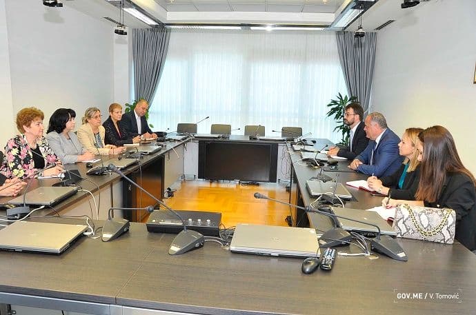 Crna Gora i Bugarska spremne da snažnije rade na jačanju ekonomske i trgovinske saradnje Crna Gora i Bugarska spremne da snažnije rade na jačanju ekonomske i trgovinske saradnje