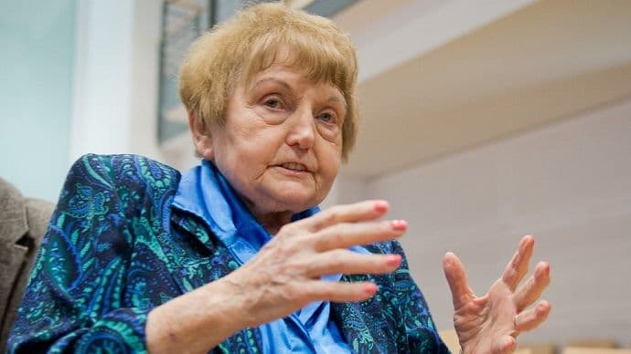 Umrla žena koja je preživjela eksperimente nacističkog "Anđela smrti" Umrla žena koja je preživjela eksperimente nacističkog "Anđela smrti"