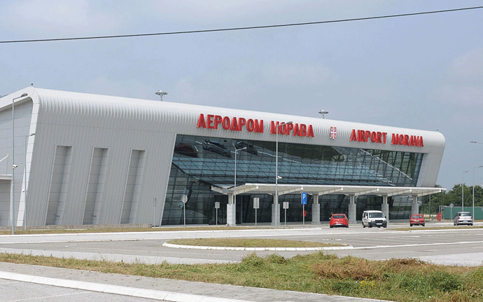 Aerodrom Morava dobio radno vrijeme - otvoren srijedom od 12 do 14 Aerodrom Morava dobio radno vrijeme - otvoren srijedom od 12 do 14