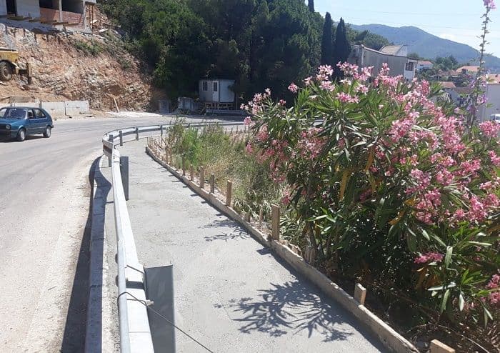 Počela izgradnja dijela trotoara od Meljina do Poda Počela izgradnja dijela trotoara od Meljina do Poda