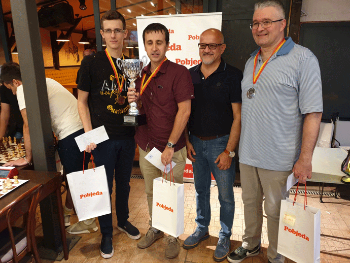 Kalezić prvi kroz cilj Kalezić prvi kroz cilj