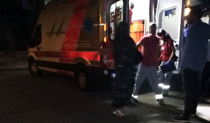 Prekinuta predstava: Glumica pala sa scene Jedro Bar