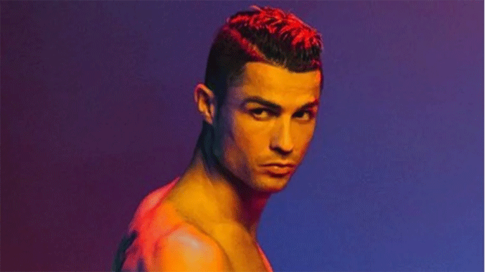 (VIDEO) Golišavi Kristijano Ronaldo reklamira gaće (VIDEO) Golišavi Kristijano Ronaldo reklamira gaće