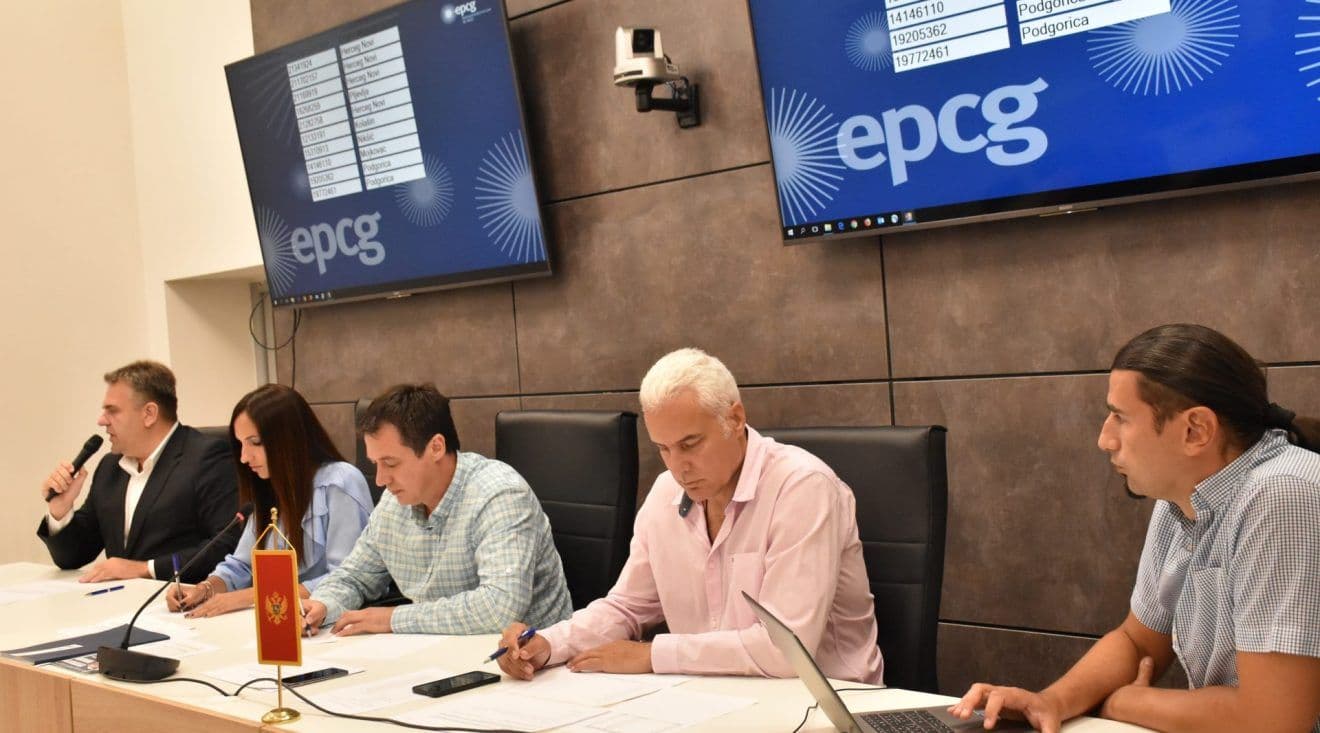 Nagradna igra EPCG: Citroen C-Elysee pošao u Mojkovac Nagradna igra EPCG: Citroen C-Elysee pošao u Mojkovac