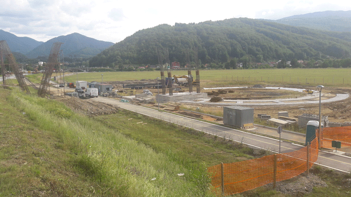 Ugovoreni radovi u Mojkovcu, Gusinju i Kolašinu vrijedni 1,15 miliona eura Ugovoreni radovi u Mojkovcu, Gusinju i Kolašinu vrijedni 1,15 miliona eura