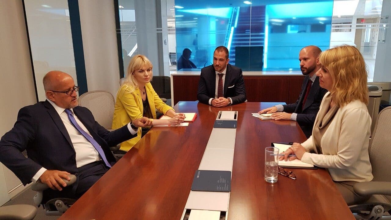 Odnosi Crne Gore i SAD-a zasnivaju se na prijateljskim osnovama i strateškom partnerstvu Odnosi Crne Gore i SAD-a zasnivaju se na prijateljskim osnovama i strateškom partnerstvu