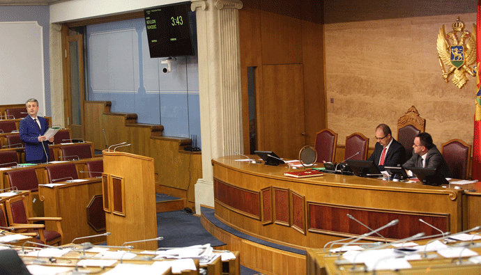 MUP i UP spremni da se uhvate u koštac sa gorućim oblicima kriminala MUP i UP spremni da se uhvate u koštac sa gorućim oblicima kriminala