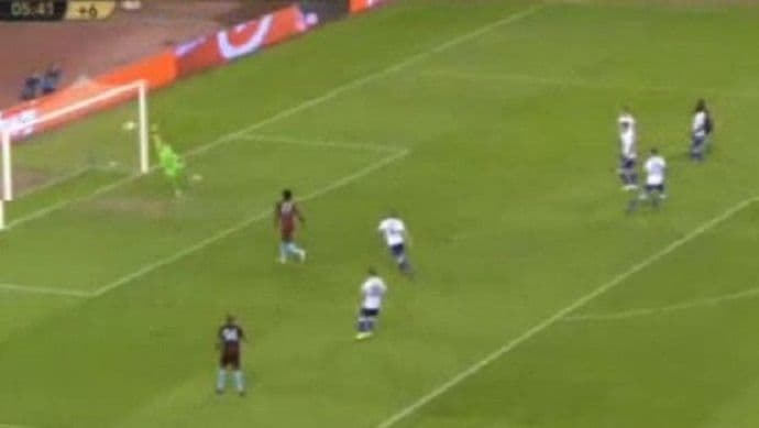 Bruka Hajduka nasred Poljuda: Splićani primili tri gola od Maltežana, ispali iz Evrope u 96. minutu! Bruka Hajduka nasred Poljuda: Splićani primili tri gola od Maltežana, ispali iz Evrope u 96. minutu!