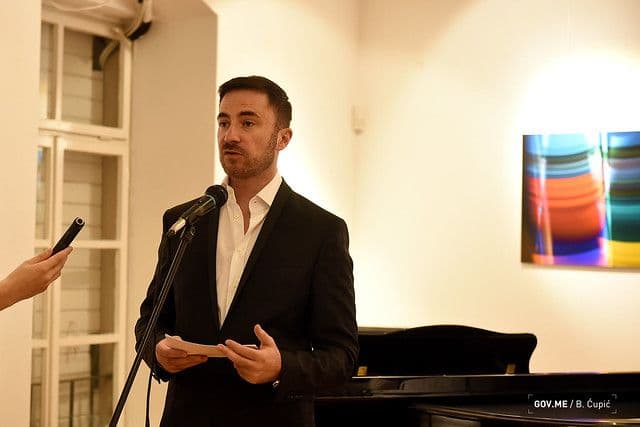 Otvorena izložba Salona “Nove realnosti” –“Realites Nouvelles” Otvorena izložba Salona “Nove realnosti” –“Realites Nouvelles”